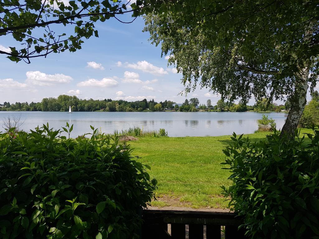 Ferienhaus Am See Hungen Exterior foto